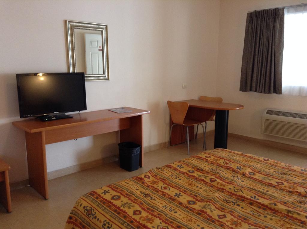 Hotel Del Sol Guaymas Værelse billede